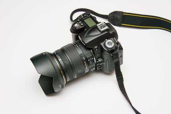 wyjmij akumulator nikon aparat robi ciemne zdjęcia