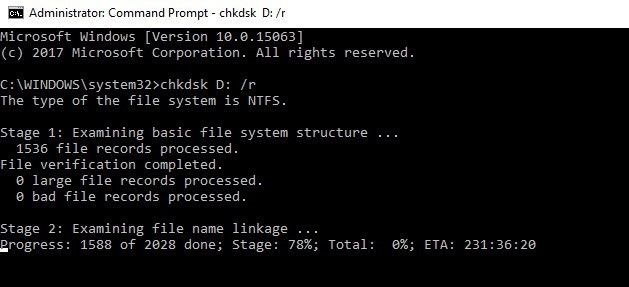 wiersz polecenia chkdsk fix Critical Process Died